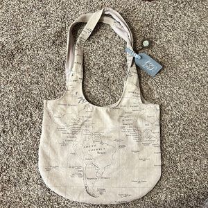 Travel bag with baggage tag